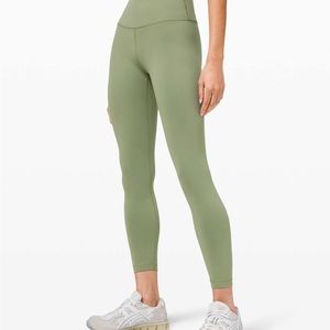 lululemon wunder train high rise 25” in size 8